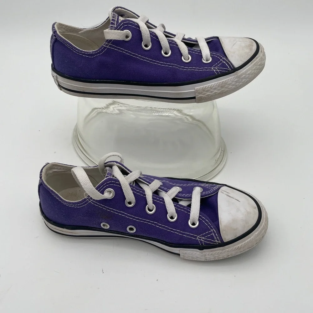 Converse 337837F Purple Canvas Low Top youth Kids All Star Sneakers‎ Size US 1